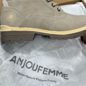 Men's Taupe Boots